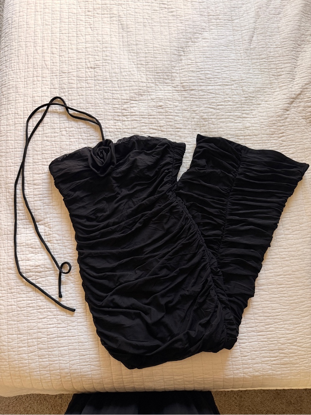 Women’s Black Ruched Strapless Dress